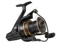 Penn Rival Longcast Gold Reels